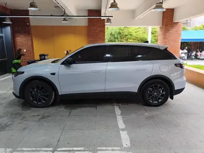 Leapmotor Leapmotor C11 2023, 62900 км, за 83900 CNY