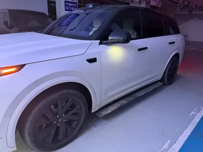 Li Auto Li L7 2023, 65000 км, за 199800 CNY