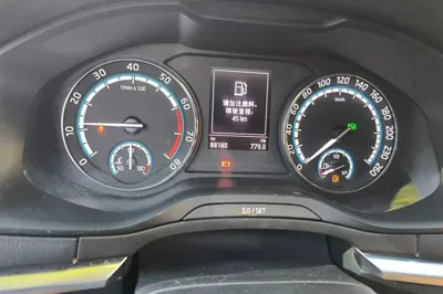 Skoda Karoq 2022, 88100 км, за 98081.95 CNY - фото 9