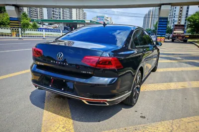 Volkswagen Magotan 2020, 65500 км, за 126367.83 CNY