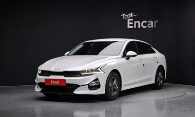Kia K5 · 2023 год