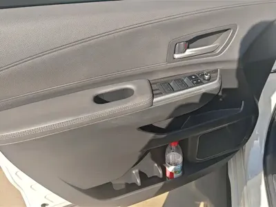 Toyota Sienna 2024, 32400 км, за 240000 CNY - фото 7