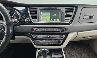 Kia Canival 2016, 134822 км, за 15000000 KRW - фото 16