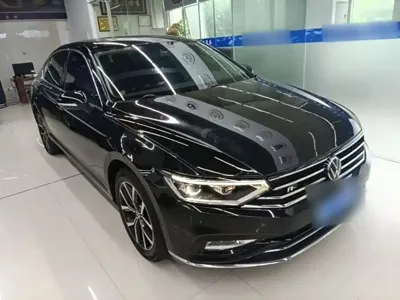 Volkswagen Magotan 2022, 94700 км, за 100399 CNY