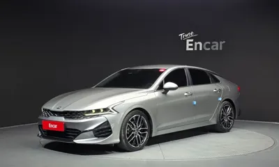 Kia K5 · 2020 год