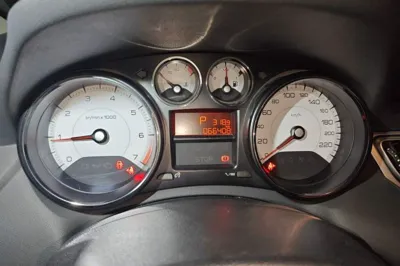 Peugeot 308 2014, 66700 км, за 25299.44 CNY - фото 8