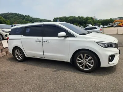 Kia Canival 2019, 116226 км, за 13800000 KRW