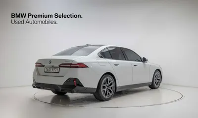 BMW 5-Series 2025, 8238 км, за 60000000 KRW