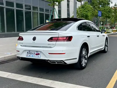 Volkswagen CC 2024, 50000 км, за 136800 CNY - фото 4