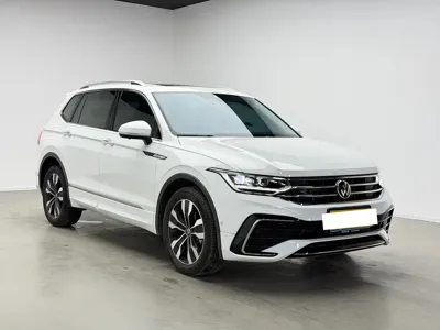 Volkswagen Tiguan L 2023, 18100 км, за 125800 CNY - фото 6