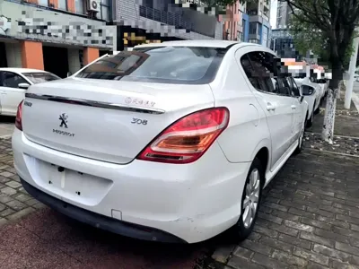 Peugeot 308 2015, 71800 км, за 18800 CNY - фото 7