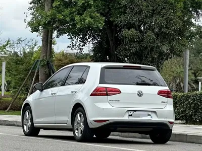 Volkswagen Golf 2014, 130000 км, за 29800 CNY