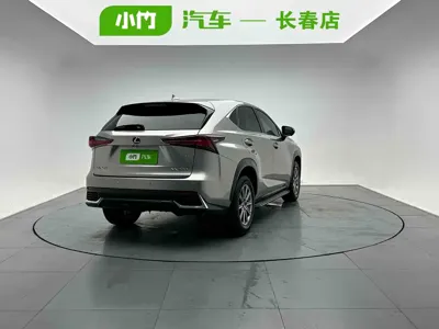 Lexus NX 2020, 31000 км, за 179800 CNY - фото 6