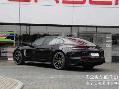 Porsche Panamera 2021, 60000 км, за 598000 CNY - фото 6