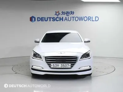 Hyundai Genesis 2015, 95308 км, за 13500000 KRW