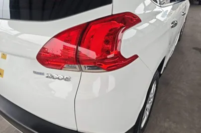 Peugeot 2008 2015, 137000 км, за 31435.32 CNY - фото 9