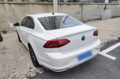 Volkswagen Lamando 2021, 60100 км, за 83517.07 CNY