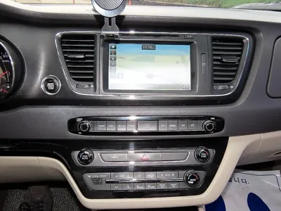 Kia Canival 2016, 80003 км, за 10900000 KRW - фото 14