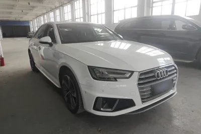 Audi A4L 2019, 106900 км, за 103989.91 CNY