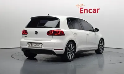 Volkswagen Golf 2012, 228285 км, за 5500000 KRW