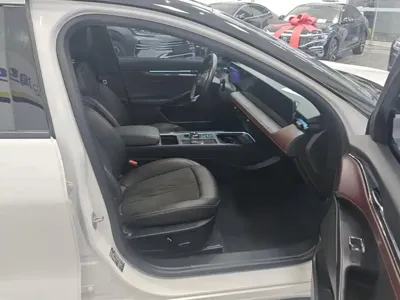 Ford Mondeo 2024, 40900 км, за 118900 CNY - фото 8