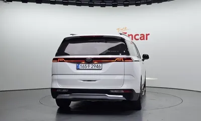 Kia Canival 2021, 98500 км, за 28700000 KRW