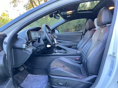 Hyundai Elantra 2022, 35000 км, за 93800 CNY - фото 16