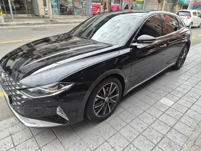 Hyundai Grandeur 2021, 49300 км, за 23800000 KRW