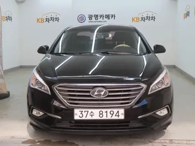 Hyundai Sonata 2015, 130000 км, за 6500000 KRW - фото 1