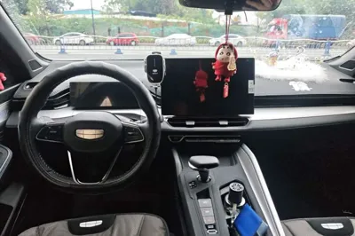 Geely Auto Preface 2025, 16900 км, за 93995.52 CNY - фото 6