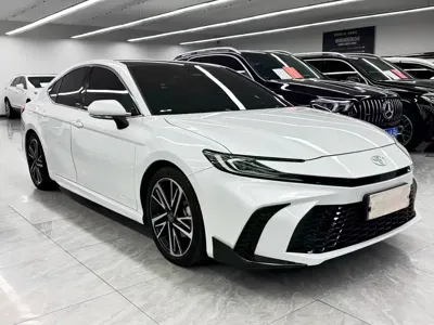 Toyota Camry 2024, 20000 км, за 118500 CNY