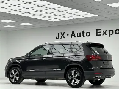 Volkswagen Tharu 2021, 71000 км, за 98800 CNY - фото 7
