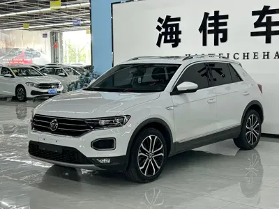 Volkswagen T-Roc · 2022 год