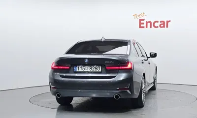 BMW 3-Series 2022, 41141 км, за 28500000 KRW