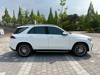 Mercedes-Benz GLE-Class 2025, 9400 км, за 103000000 KRW - фото 5