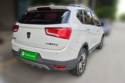 Baojun 560 2016, 72700 км, за 29378.85 CNY - фото 4