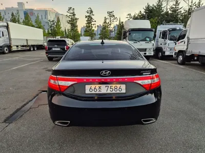 Hyundai Grandeur 2014, 77395 км, за 7600000 KRW - фото 7