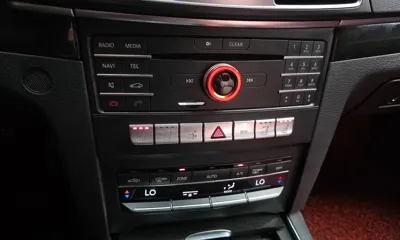 Mercedes-Benz E-Class 2016, 166198 км, за 99990000 KRW - фото 16