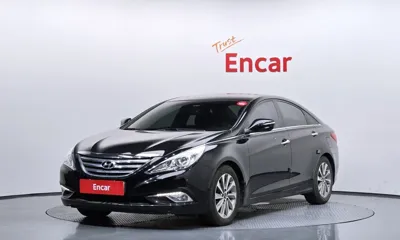 Hyundai Sonata · 2013 год