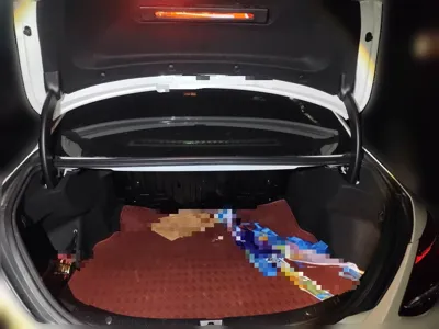 Mercedes-Benz C-Class 2017, 141700 км, за 83259.3 CNY - фото 20