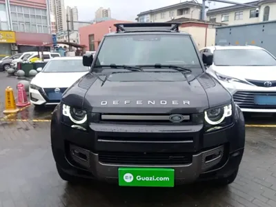 Land Rover Defender 2023, 67400 км, за 525000 CNY