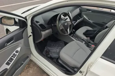 Hyundai Verna (older generation) 2014, 153300 км, за 33961.86 CNY - фото 18