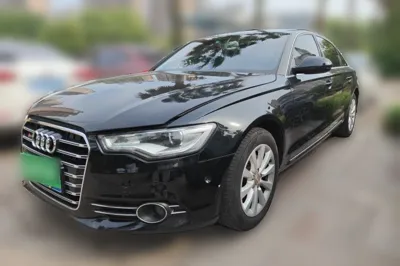 Audi A6L 2014, 121100 км, за 81332.82 CNY - фото 1
