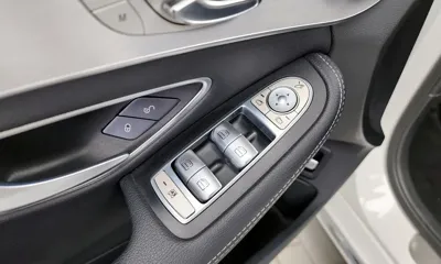 Mercedes-Benz C-Class 2018, 86991 км, за 17500000 KRW - фото 28