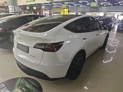 Tesla Model Y 2023, 89800 км, за 159600 CNY - фото 7