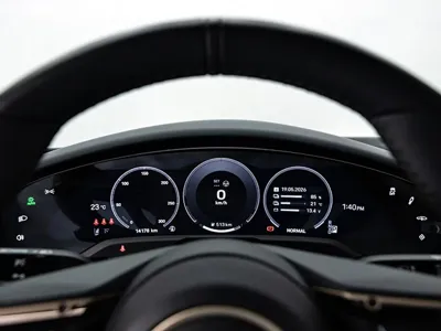 Porsche Taycan 2025, 14120 км, за 131000000 KRW - фото 8