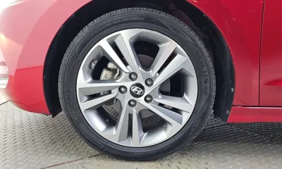 Hyundai Avante 2017, 83278 км, за 9500000 KRW - фото 5