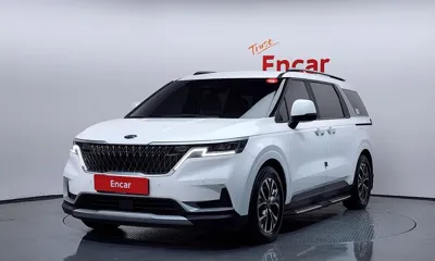 Kia Canival · 2021 год
