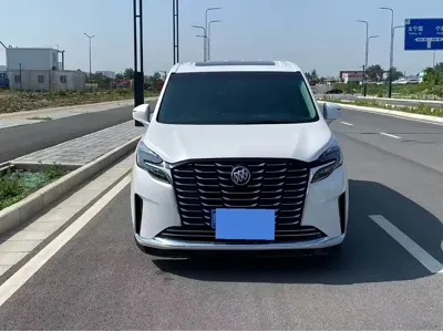 Buick GL8 2023, 79000 км, за 183800 CNY