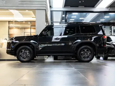 Lexus GX 2025, 15500 км, за 727600 CNY